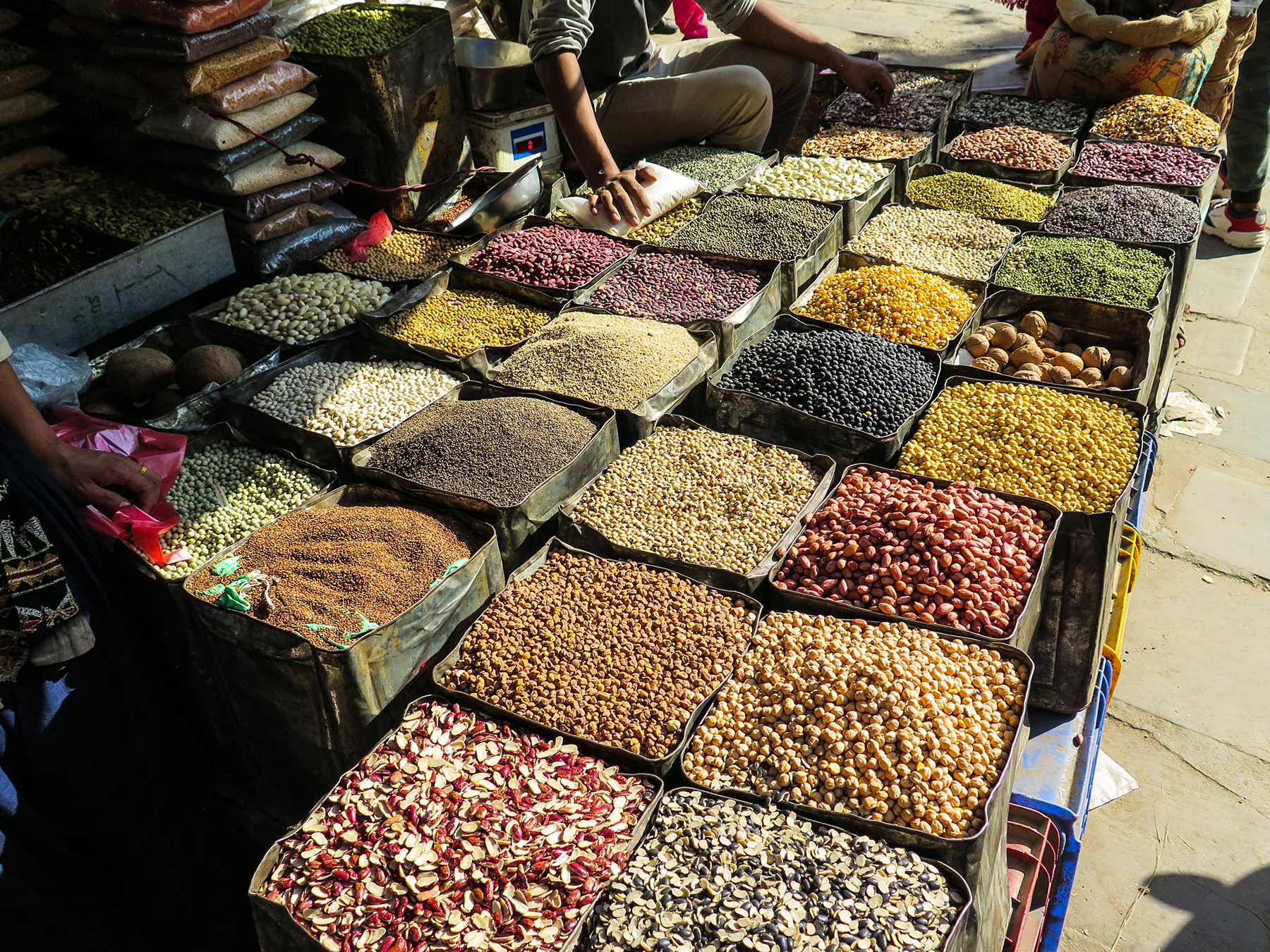 ネパールに行ったら是非飲んでみたいネパールの地酒 – ASHITANE SEEDS FOR TOMORROW